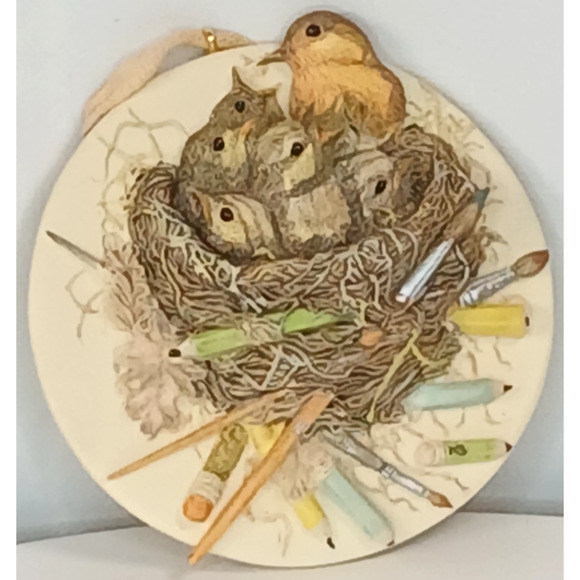 Hallmark Nature's Sketchbook Ornament Raising a Family Showcase 1995 M3 - Picture 4 of 5